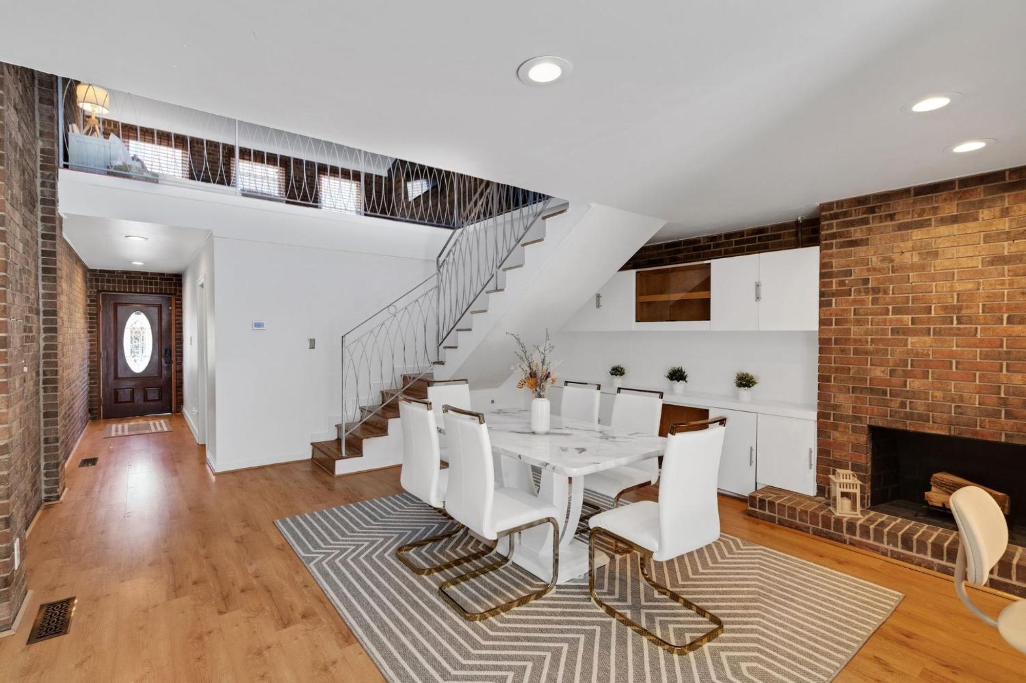 Ferienhaus Beltline Beauty Mins To Benz Stadium, Game